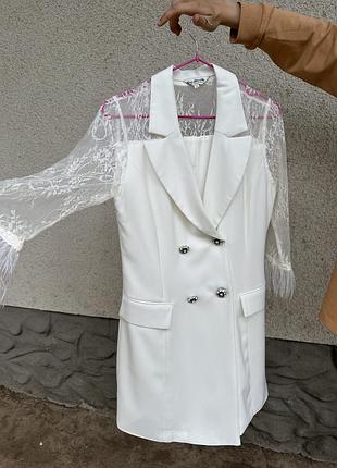 Сукня піджак з пірʼям