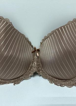 Бюстгальтер большого размера