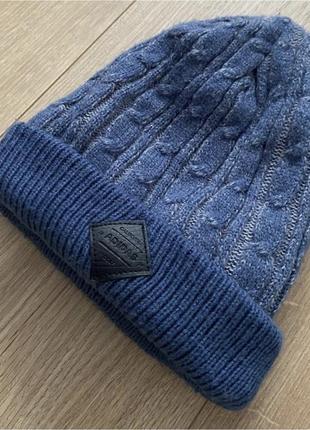Шапка: adidas