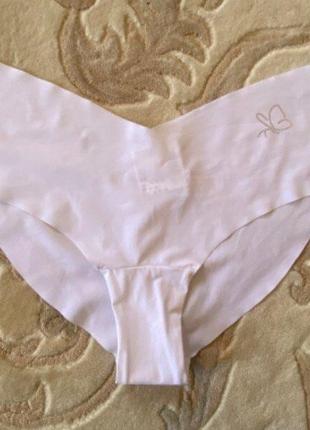 Бесшовные белые трусики tcm