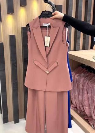 Новый женский легкий деловой костюм на весну/лето для прогулок