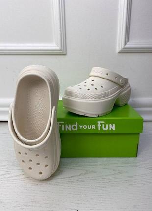 Крокс клог стомп белые crocs stomp clog white шлепанцы на платформе