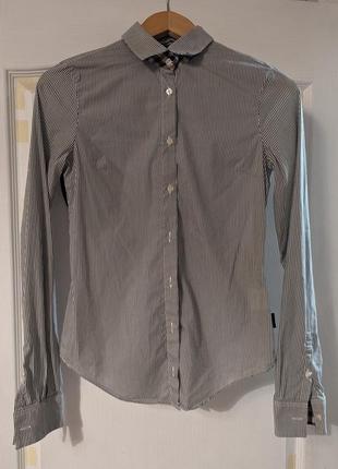 Женская рубашка aquascutum в полоску размера s