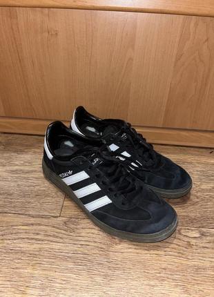 Кросівки adidas spezial