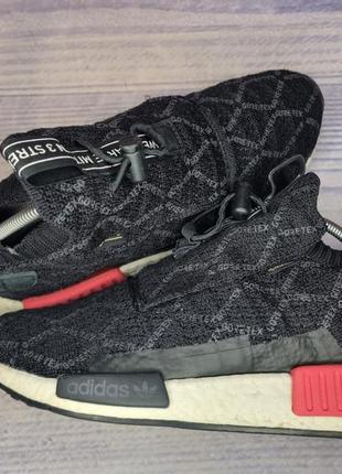 Кроссовки adidas nmd
