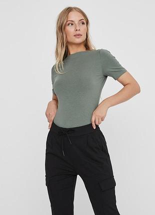 Жіноча футболка  vero moda