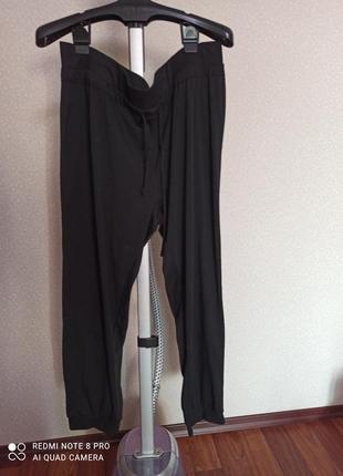 Спортивные штаны тоненькие