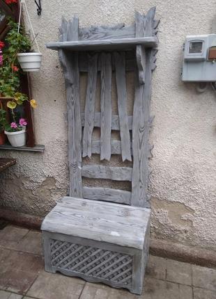 Прихожая из дерева "сундук" мебель под старину ( вешалка )