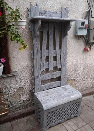 Прихожая из дерева "сундук" мебель под старину ( вешалка )