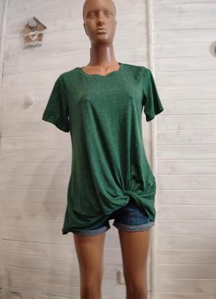 М'яка футболка s-l у новому стані