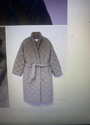 Стильне пальто фірми манго