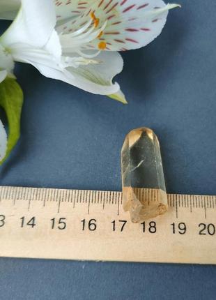 Цитрин камінь натуральний . необроблений цитрин.коньячний цитрин. 36*15*8 мм.2 фото