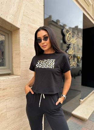 Костюм спортивный