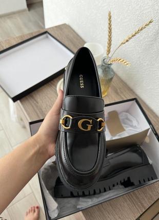 Кожаные лоферы guess новые