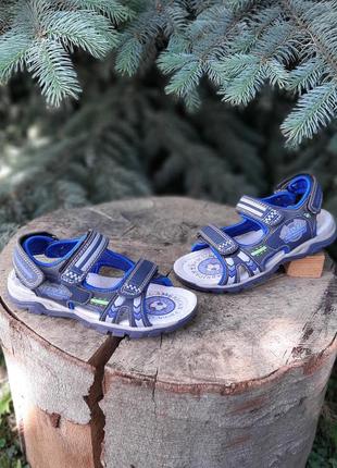 Босоножки для мальчика