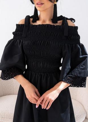 Стильное платье из натуральной ткани