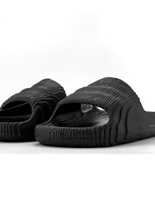 Кросівки adidas ozrah