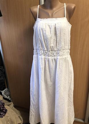 Натуральное платье на бретелях сарафан с карманами