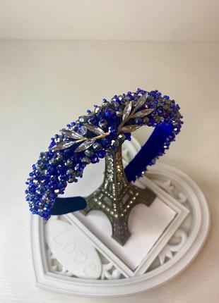 Ободок для волос ручной работы. синяя диадема из камня. украшение для волос