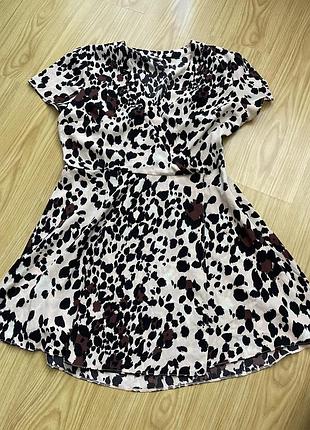 Плаття леопард