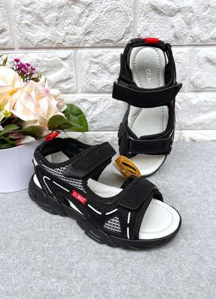 Стильные спортивные босоножки