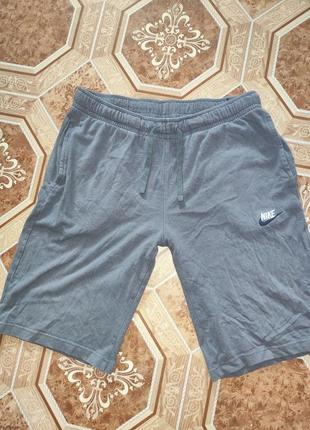 Шорты (nike)
