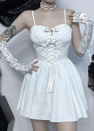 Сукня біла з хрестом та стрічками в стилі лоліта готика