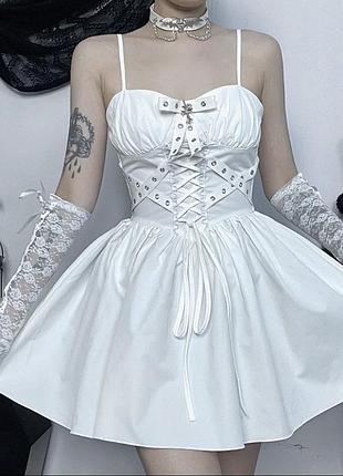 Сукня біла з хрестом та стрічками в стилі лоліта готика