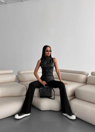 Кожаный топ