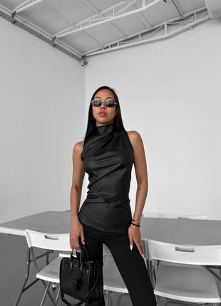 Кожаный топ