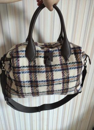 Стильная женская сумка caprisa, италия.