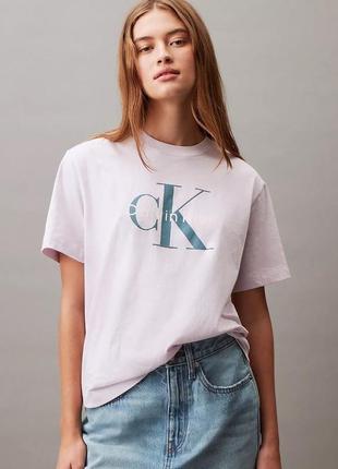 Футболка calvin klein