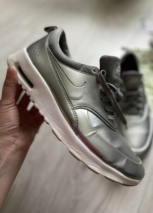 Крутые кроссовки nike