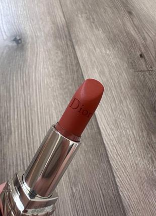 Помада dior