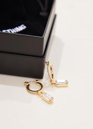 Сережки з білими вставками