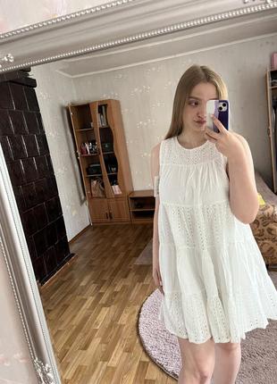 Платье из прошвы