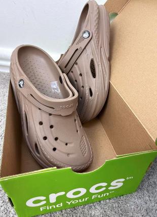 Крокси сабо crocs off grid clog espresso новинка новинка crocs