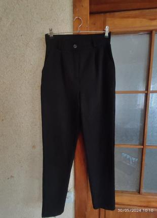 Брюки черные классические