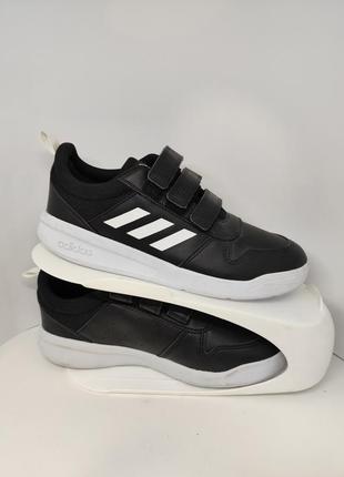 Кросівки adidas s24042 оригінал, нові