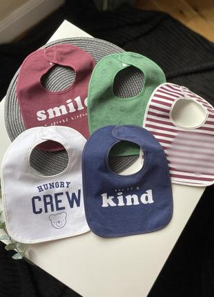 Слюнявчик  нагрудник george