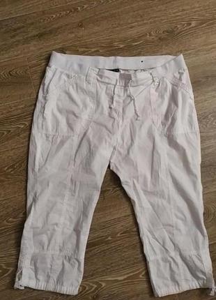 Балталл натуральные белые бриджи легкие летние шорты