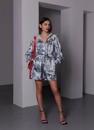 Летний костюм