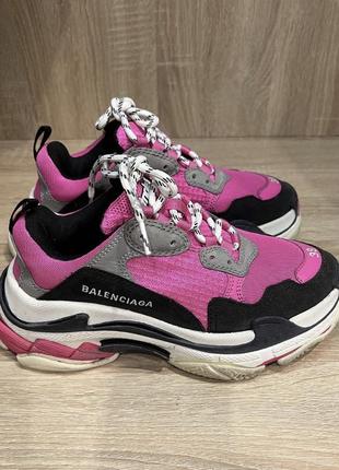 Оригинальные кроссовки balenciaga triple s