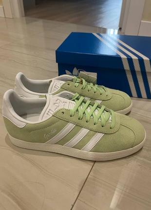 Новые adidas gazelle, оригинал, р 39