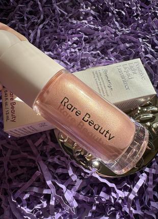 Жидкий хайлайтер rare beauty positive light liquid luminizer highlight mesmerize, 13 ml