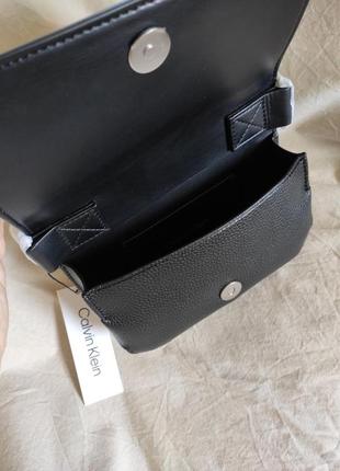 Сумка мессенджер calvin klein оригинал, подарок девушке, сумочка5 фото