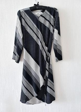 Плаття на захід mango