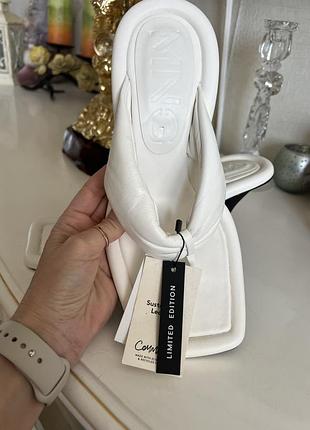 Новые босоножки mango. 39 размер , кожа . продаю. не промахнулась с размером
