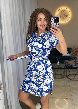 Жіноча сукня з квітковим принтом