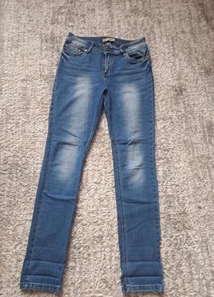 Джинси